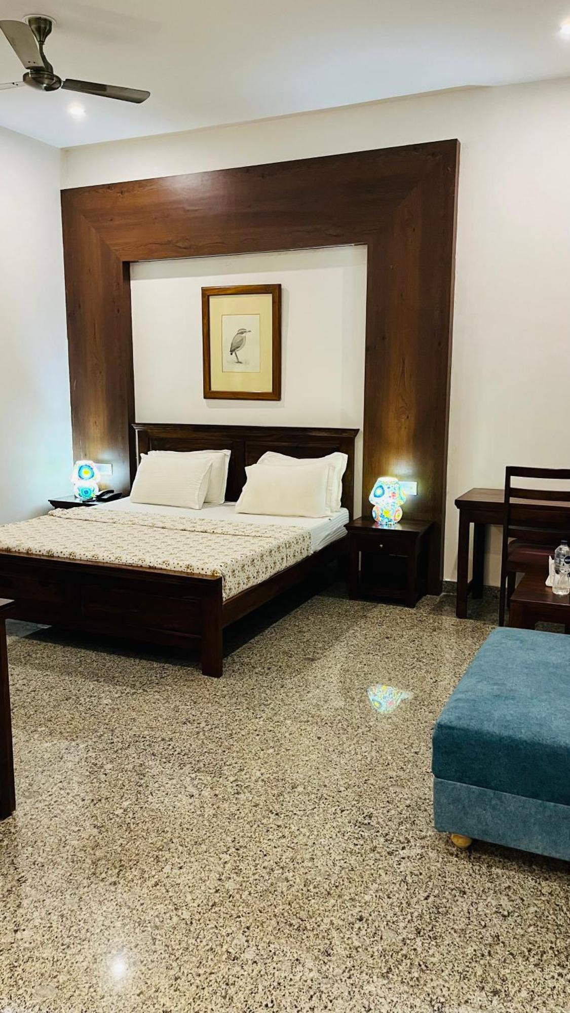 Hotel Sunbird Bharatpur Dış mekan fotoğraf